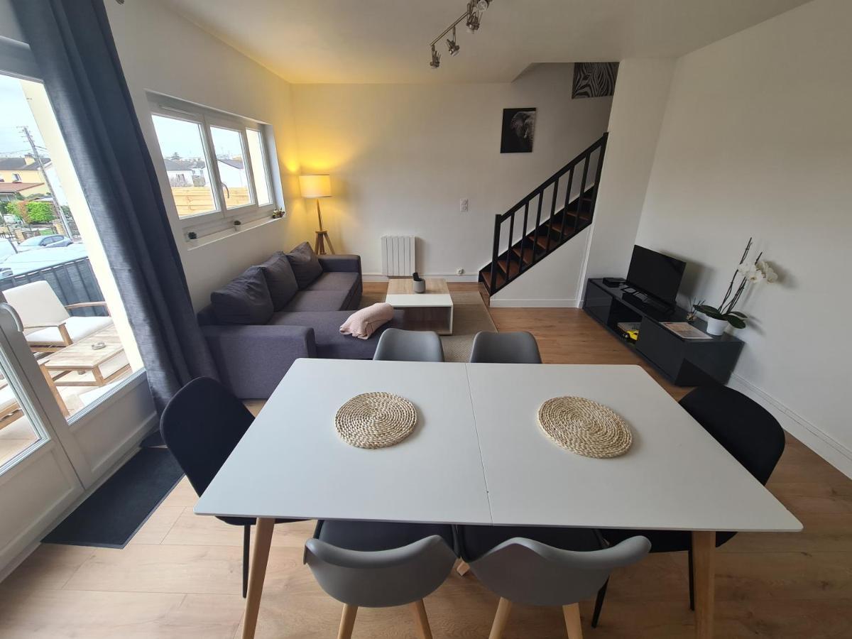 Duplex Familial Proche Gare Et Hyper Centre Ville Villepreux Bagian luar foto